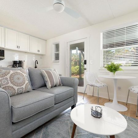 Be A Nomad - Beachside Apartments Jacksonville Beach Exterior photo