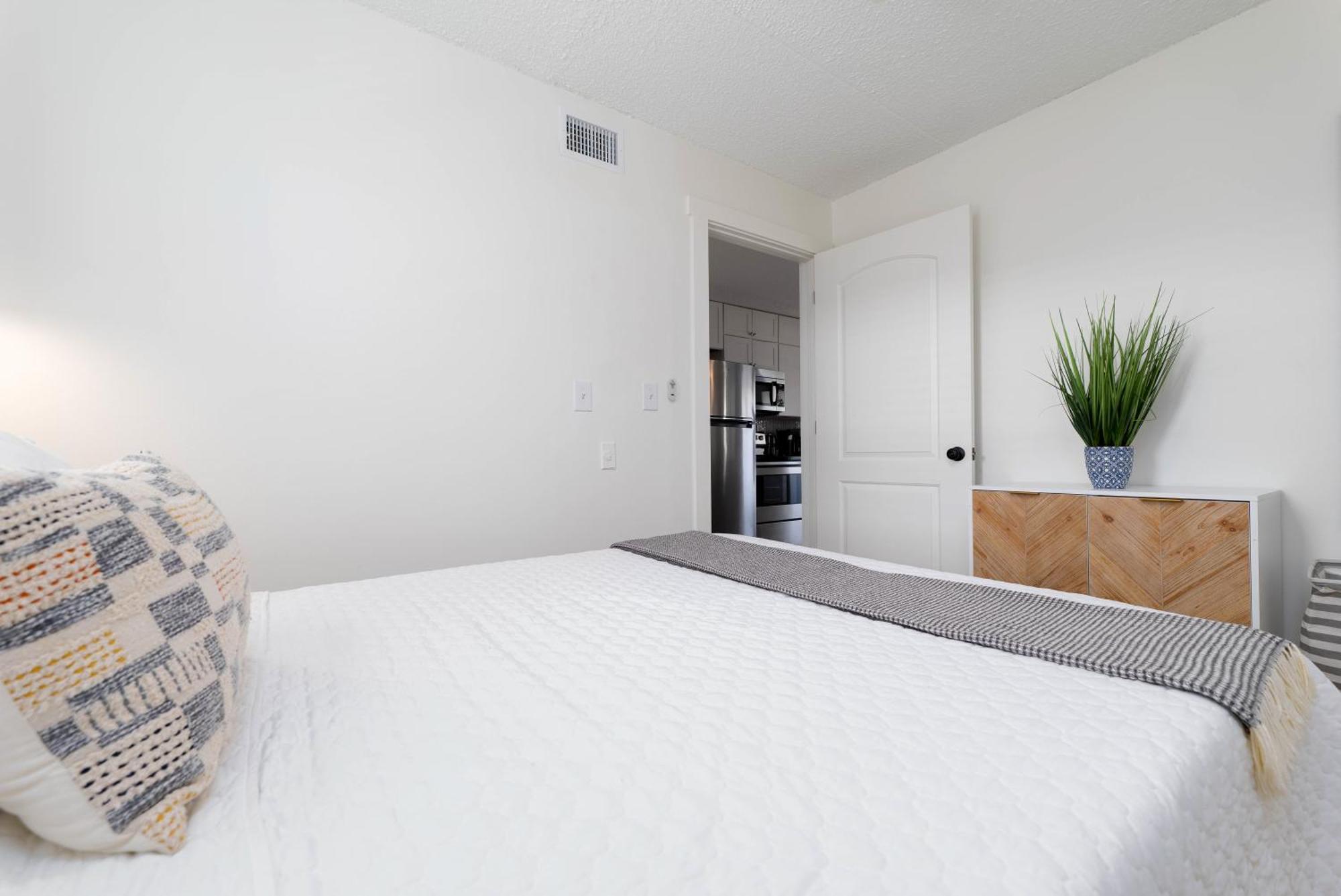Be A Nomad - Beachside Apartments Jacksonville Beach Exterior photo