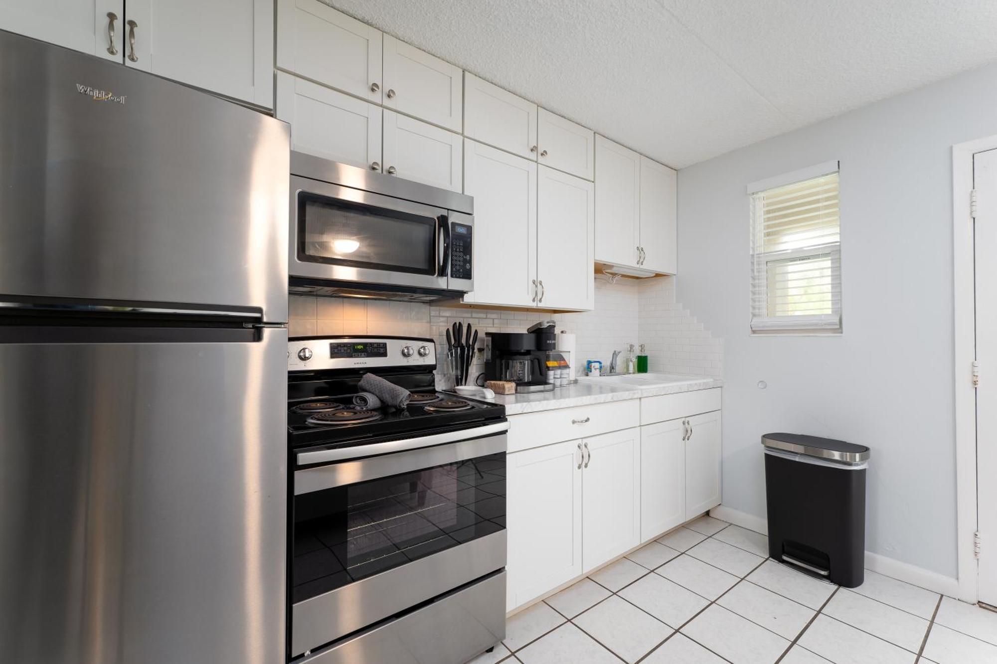 Be A Nomad - Beachside Apartments Jacksonville Beach Exterior photo