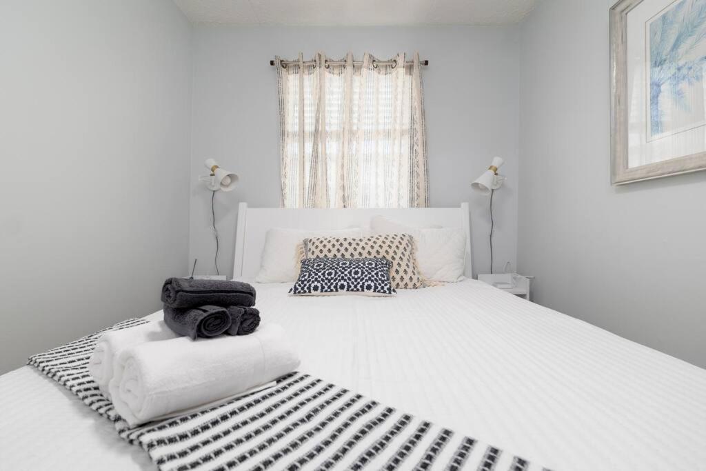 Be A Nomad - Beachside Apartments Jacksonville Beach Room photo